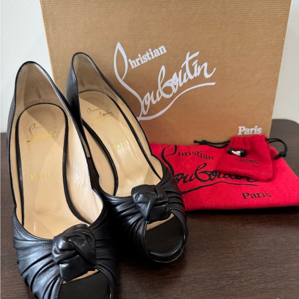 Christian Louboutin Lady Gres Black Knotted Dorsay Pumps Size 37.5